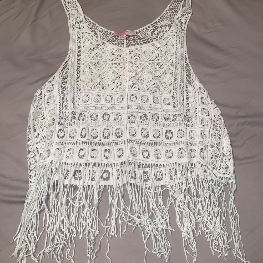 White crop top